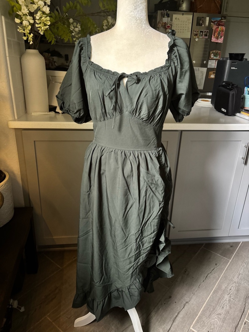 NWT Scarlet Darkness Renaissance Faire Victorian Medieval Dress - Picture 4 of 11